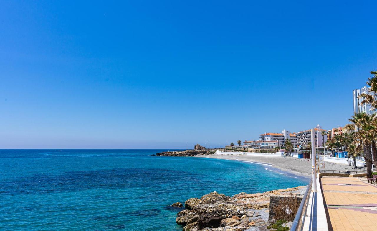 Andaluz Apartments - Algarrobo ネルハ エクステリア 写真