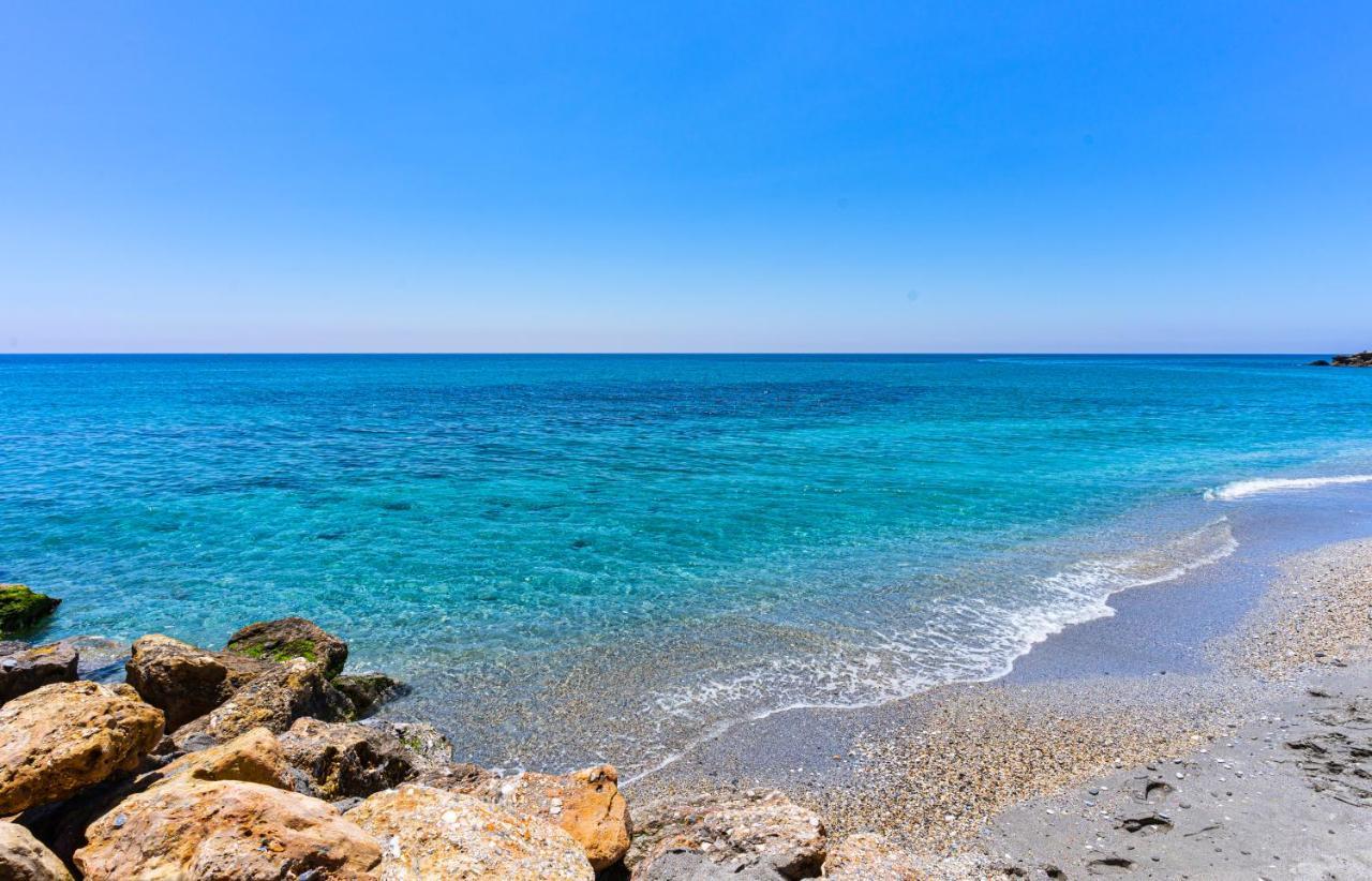 Andaluz Apartments - Algarrobo ネルハ エクステリア 写真