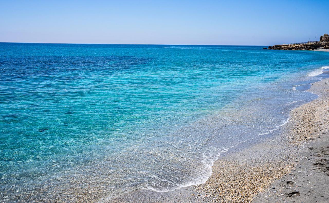 Andaluz Apartments - Algarrobo ネルハ エクステリア 写真