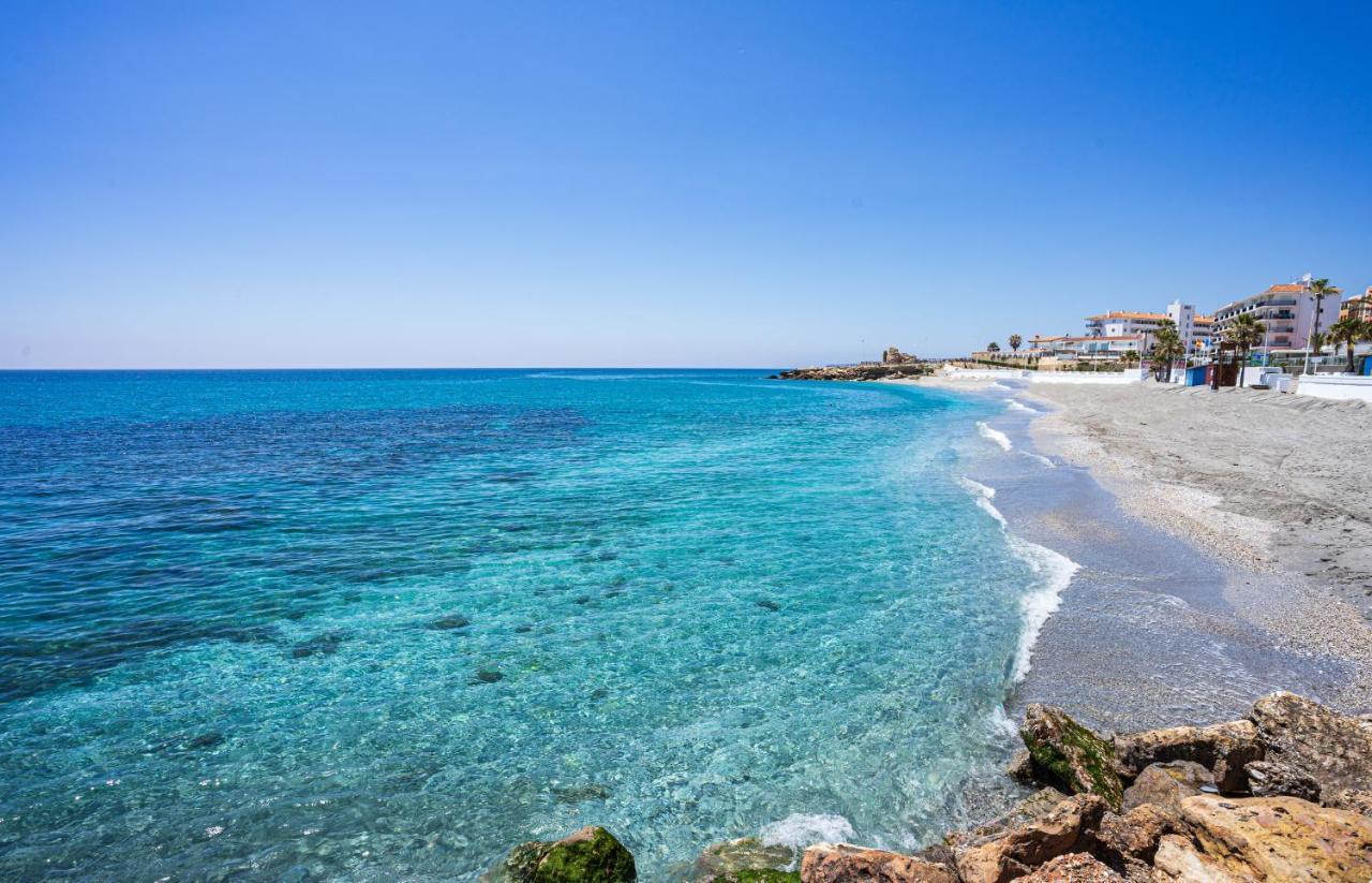 Andaluz Apartments - Algarrobo ネルハ エクステリア 写真