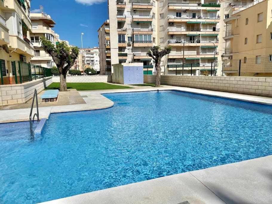 Andaluz Apartments - Algarrobo ネルハ エクステリア 写真