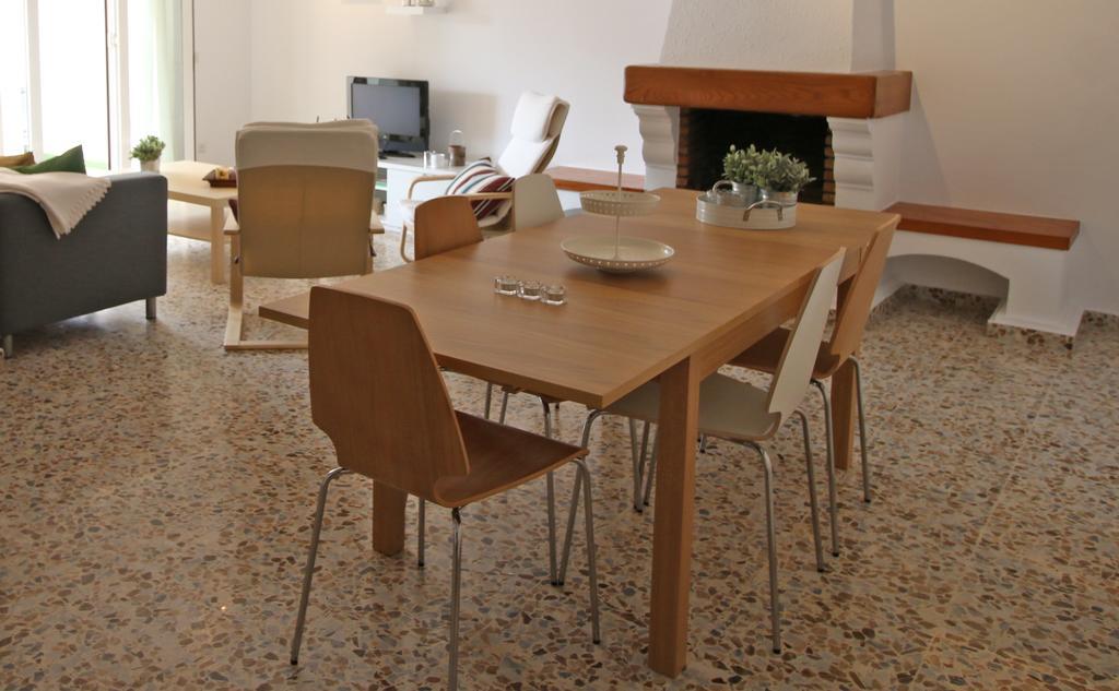 Andaluz Apartments - Algarrobo ネルハ エクステリア 写真