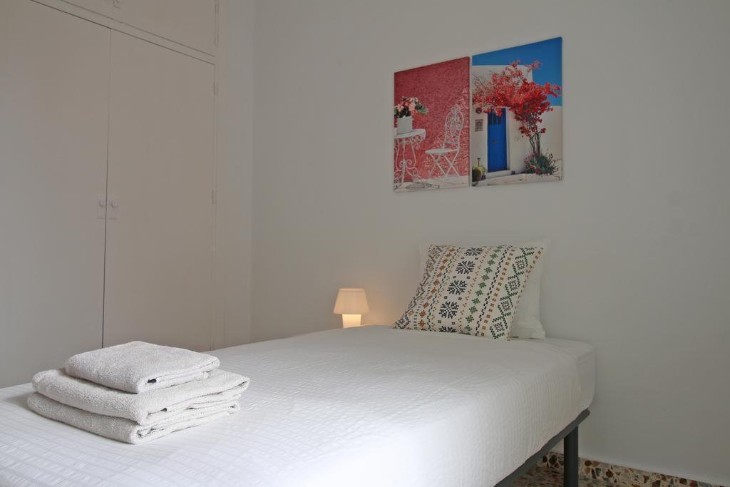 Andaluz Apartments - Algarrobo ネルハ エクステリア 写真