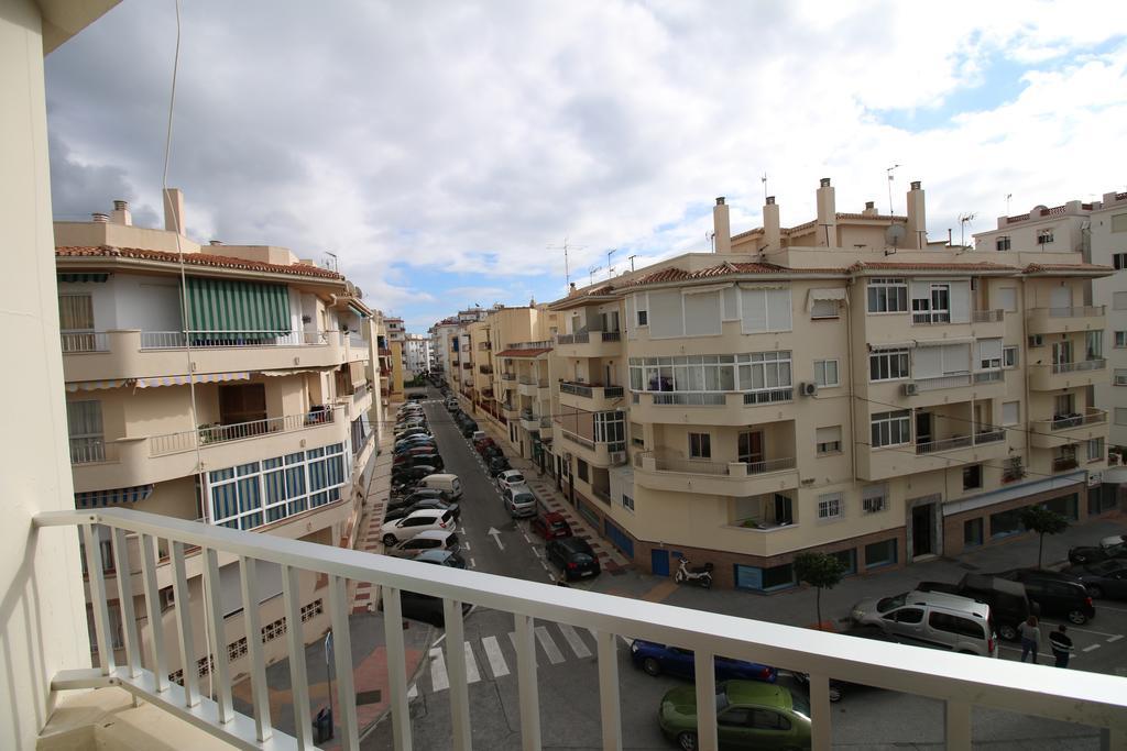 Andaluz Apartments - Algarrobo ネルハ エクステリア 写真